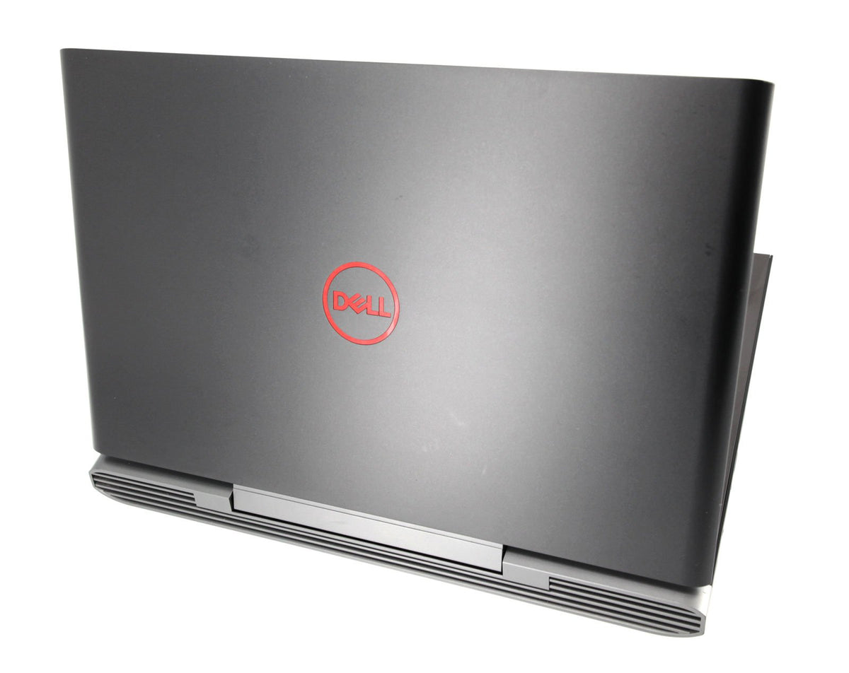 Dell 15 7577 4K Gaming Laptop: i7-7700HQ, GTX 1060 Max-Q, 512GB