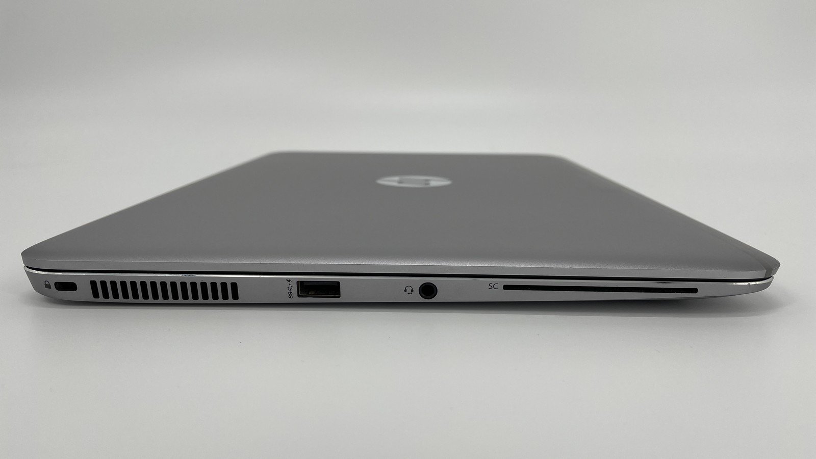 HP EliteBook 1040 G3 QHD Touch laptop: i5-6300U, 16GB RAM, 360GB SSD, Warranty - CruiseTech