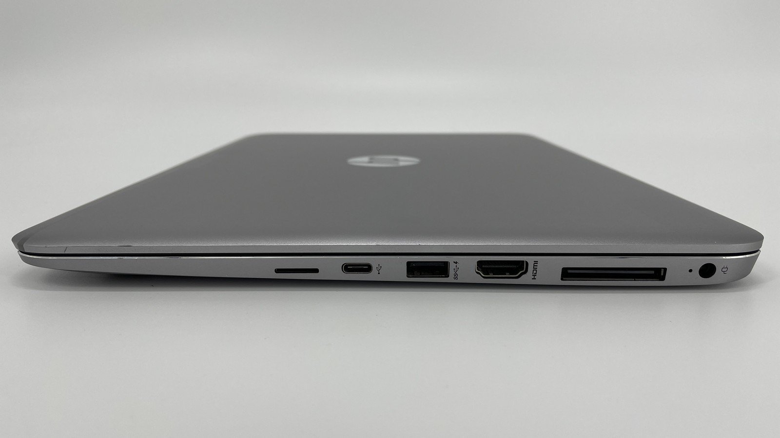 HP EliteBook 1040 G3 QHD Touch laptop: i5-6300U, 16GB RAM, 360GB SSD, Warranty - CruiseTech