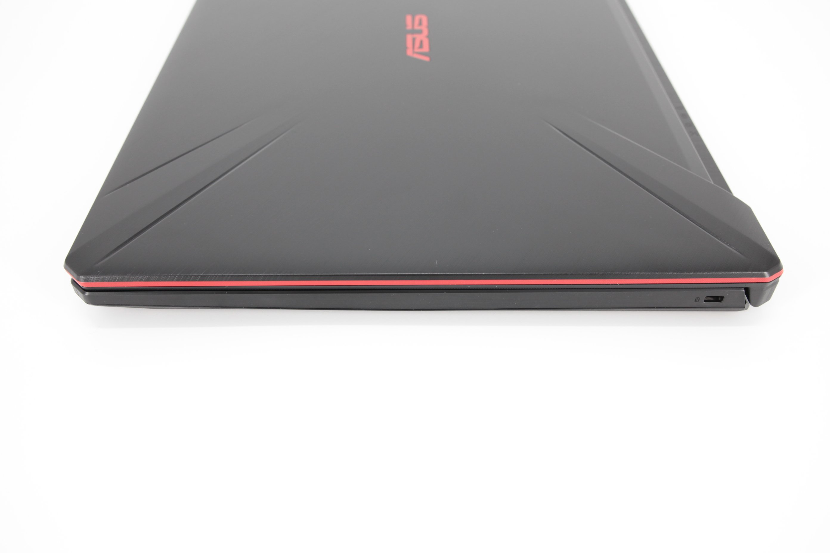ASUS 17.3" FX705DY Gaming Laptop: Ryzen R5-3550H, 8GB RAM RX 560X 4GB, 128GB+HDD - CruiseTech