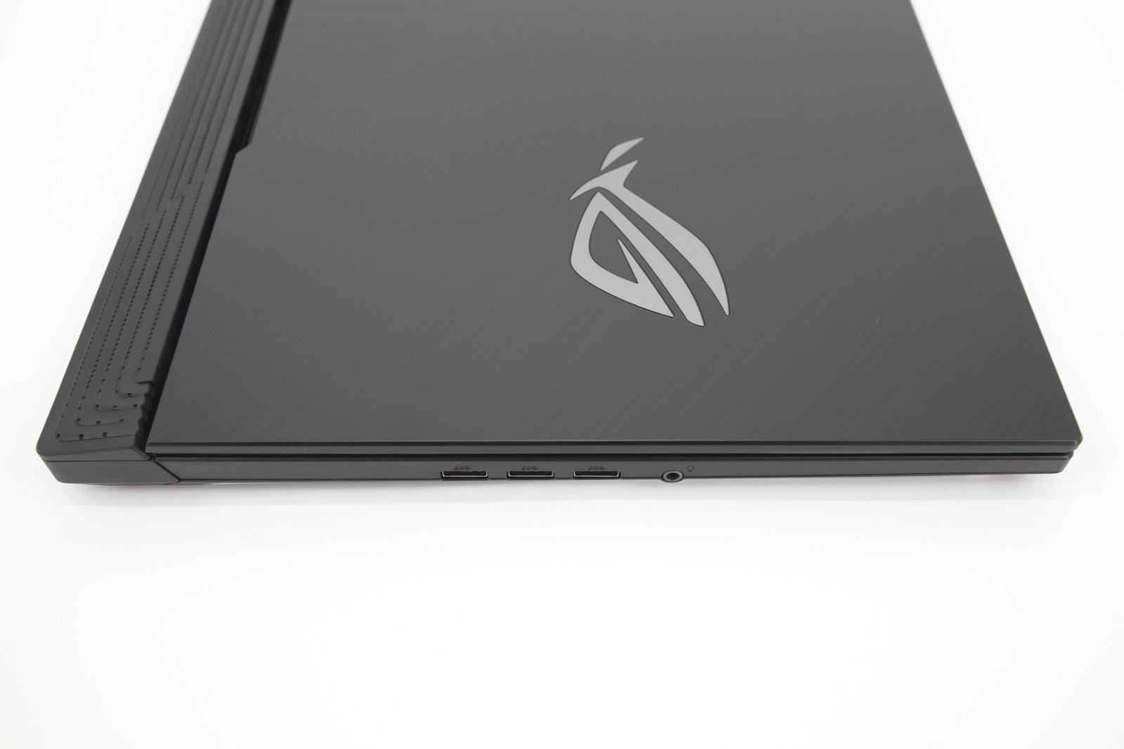 ASUS ROG Strix G17" Gaming Laptop: RTX 2070, 10th Gen i7 16GB RAM 512GB VAT - CruiseTech