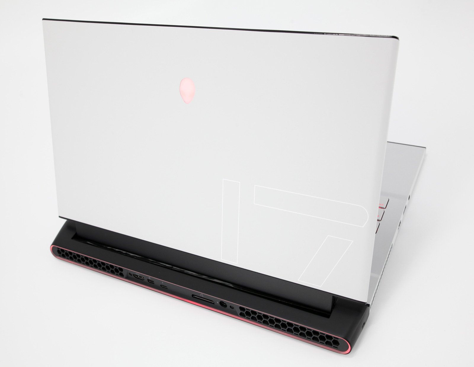 Alienware m17 R2 Gaming Laptop: RTX 2070, Core i7 9th, 1TB, 16GB RAM, Warranty - CruiseTech