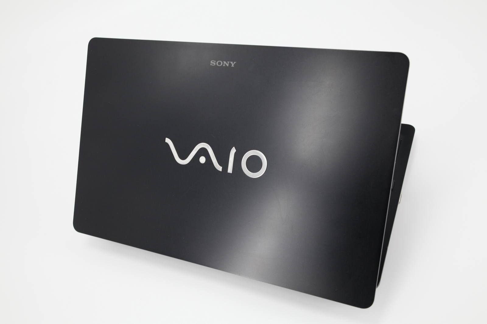 Sony VAIO F23 16.4" HD Laptop: Core i7, 12GB, Nvidia, 500GB HDD, Backlit keypad - CruiseTech