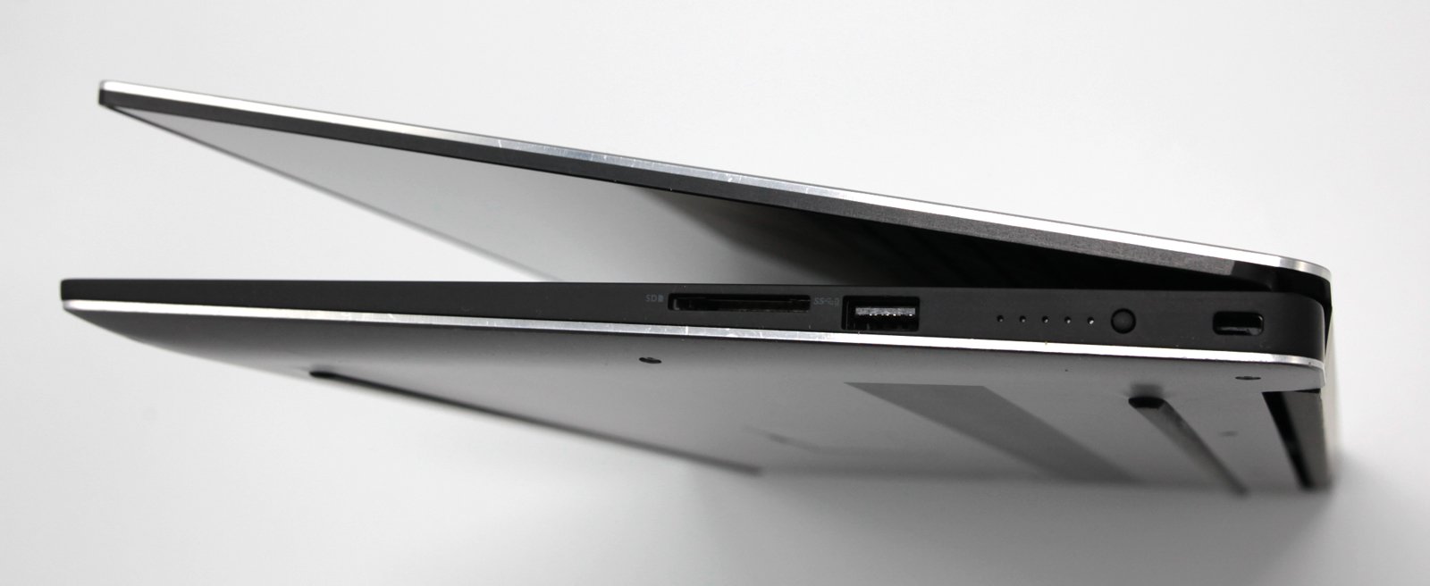 Dell XPS 15 9560 15.6" 4K Touch Laptop: 512GB, Core i7-7700HQ 16GB RAM, GTX 1050 - CruiseTech