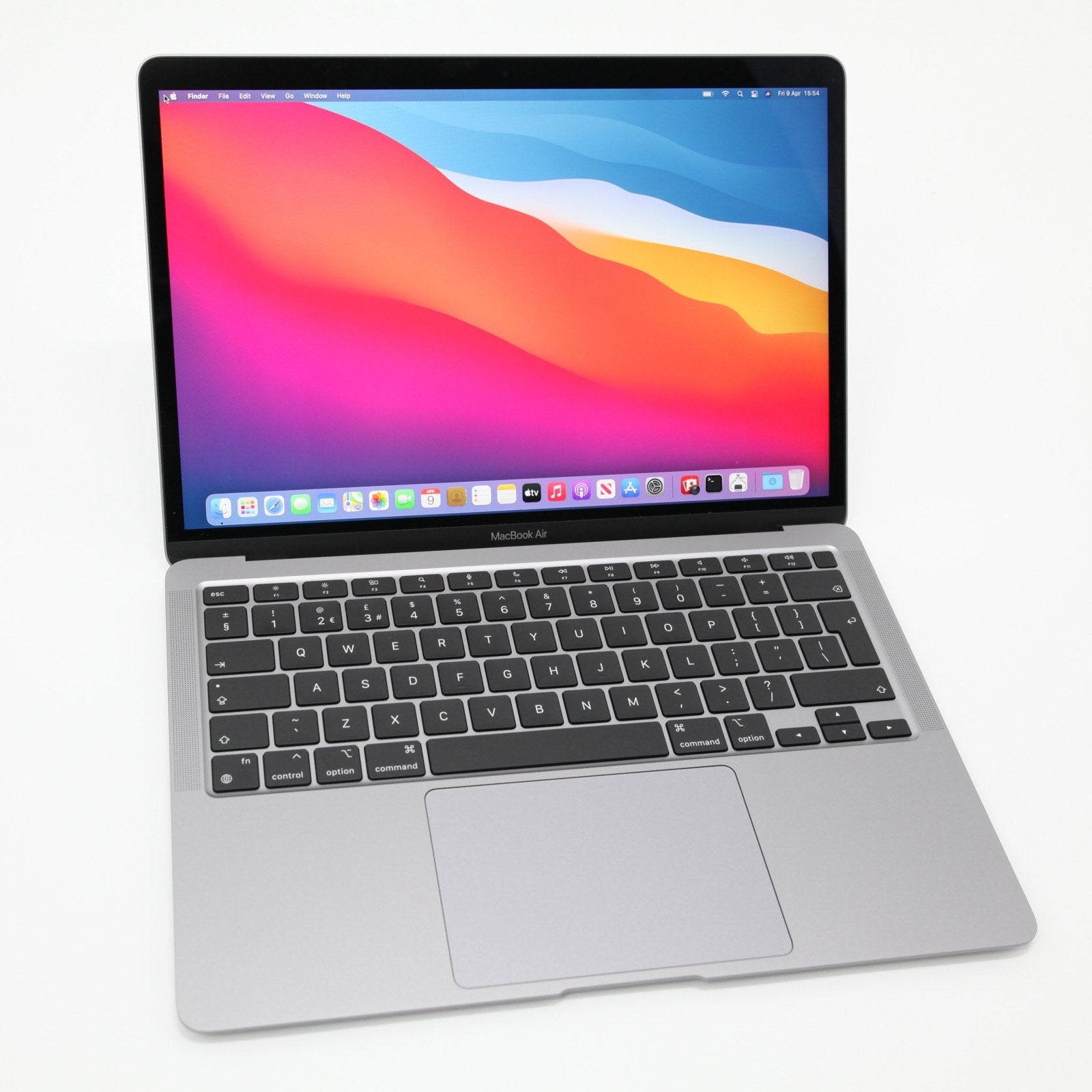 Apple MacBook Air 13.3" Retina 2020: Space Grey M1, 8GB RAM, 256GB, Warranty VAT - CruiseTech