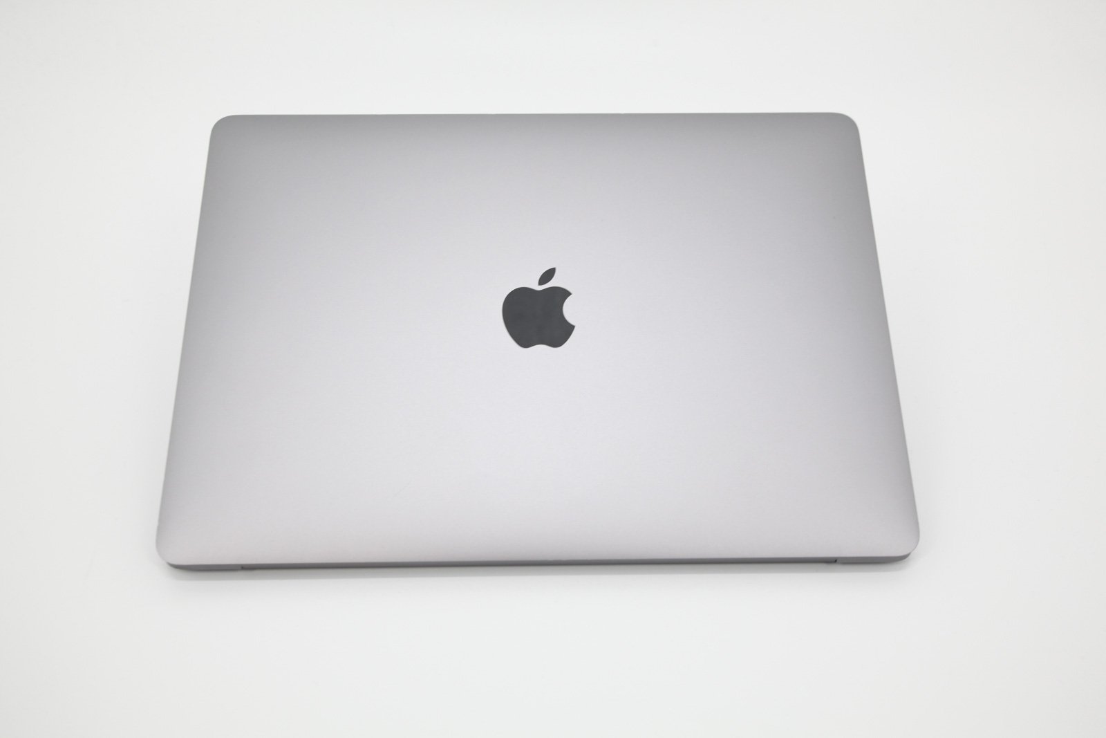 Apple MacBook Air 2019 Model: 8GB RAM, Retina display, 128GB SSD, Warranty - CruiseTech