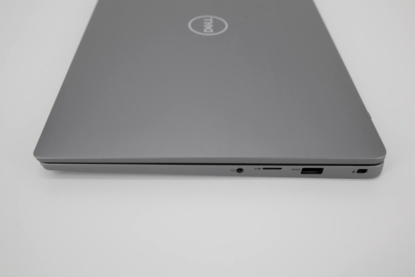 Dell Latitude 7400 14" Laptop: Core i7 8th Gen, 512GB SSD, 16GB RAM. 1.36Kg - CruiseTech