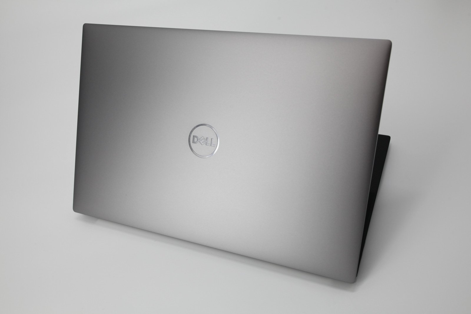 Dell Precision 5550 15.6" Laptop: i7 10th Gen, NVIDIA T2000, 16GB RAM, 512GB SSD - CruiseTech