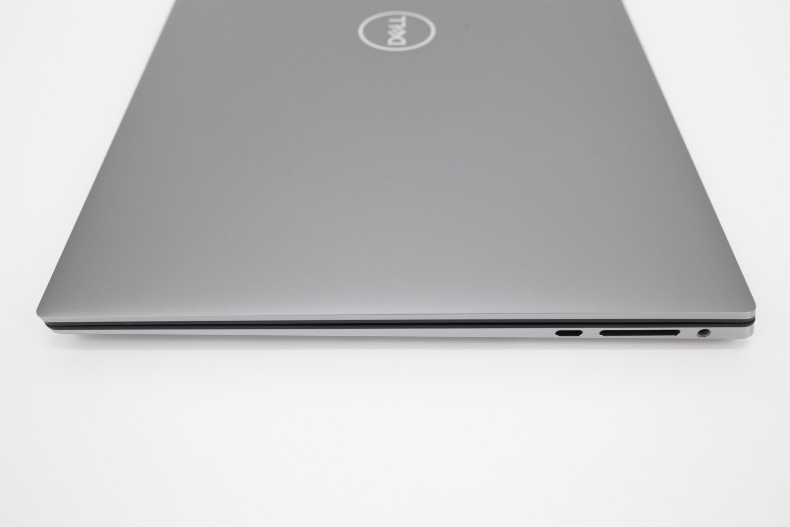 Dell Precision 5550 15.6" Laptop: i7 10th Gen, NVIDIA T2000, 16GB RAM, 512GB SSD - CruiseTech