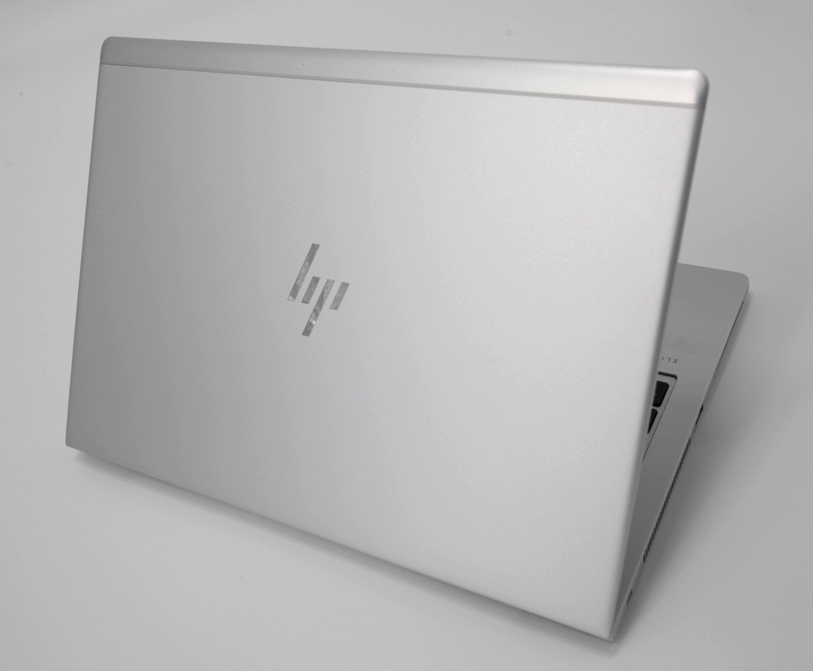 HP EliteBook 840 G5 14" Privacy Touch Laptop: Core i7-8550U 16GB, 512GB Warranty - CruiseTech