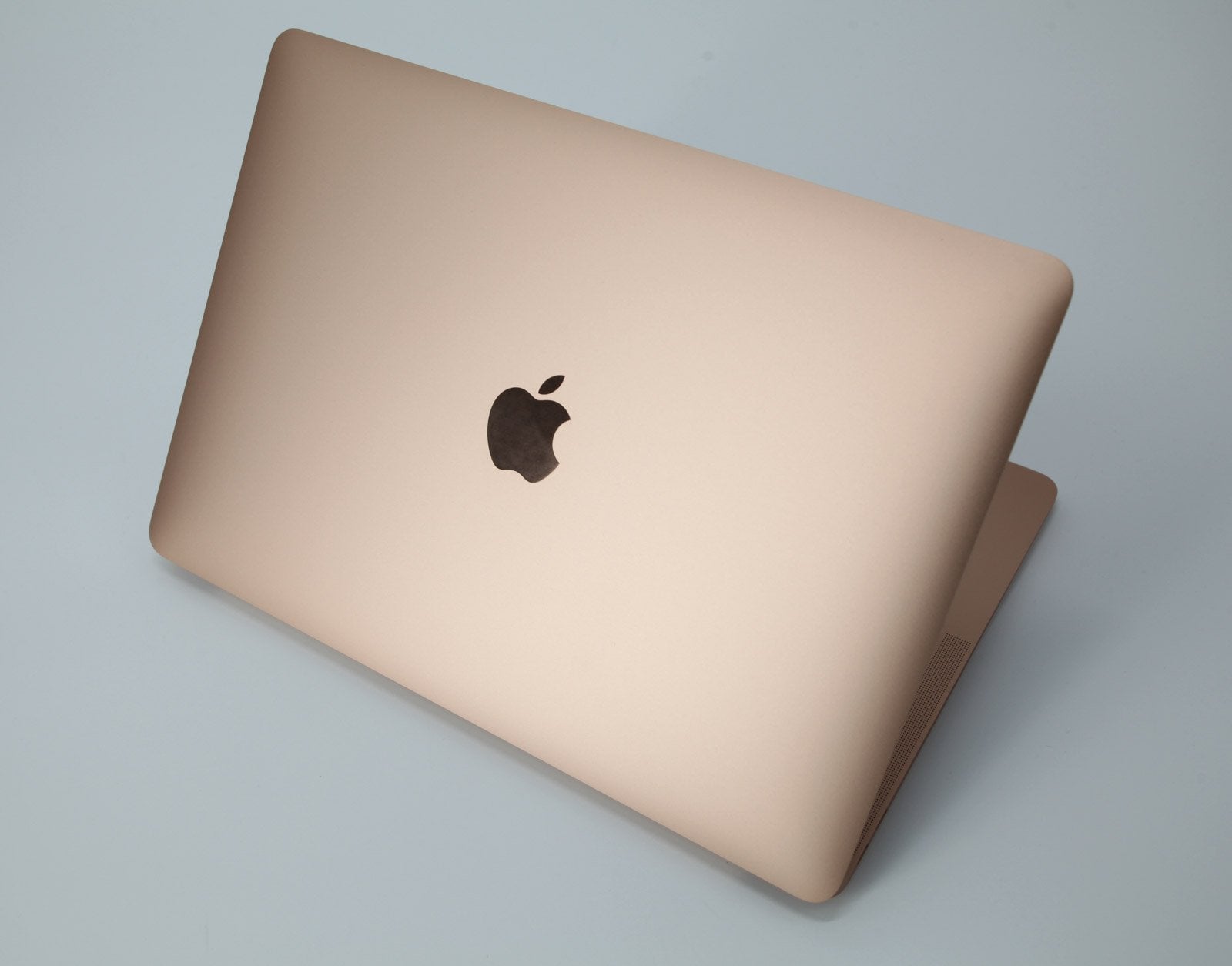 Apple MacBook Air 13.3" Retina M1 (2020 Model) Gold 8GB RAM, 256GB Warranty VAT - CruiseTech