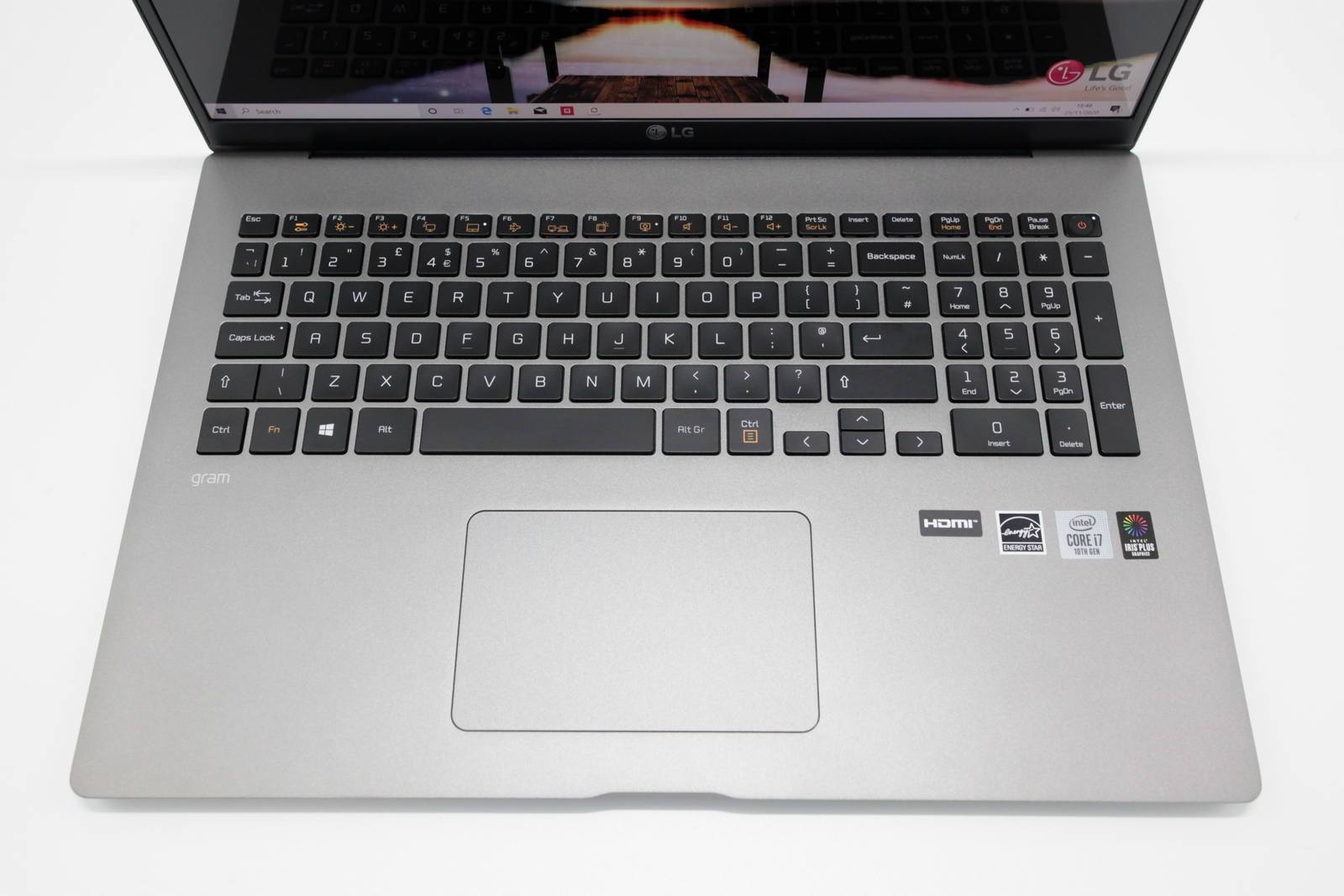 LG Gram 17" Lightweight QHD Laptop: i7 10th Gen, 16GB, 512GB Warranty 1.35Kg VAT - CruiseTech