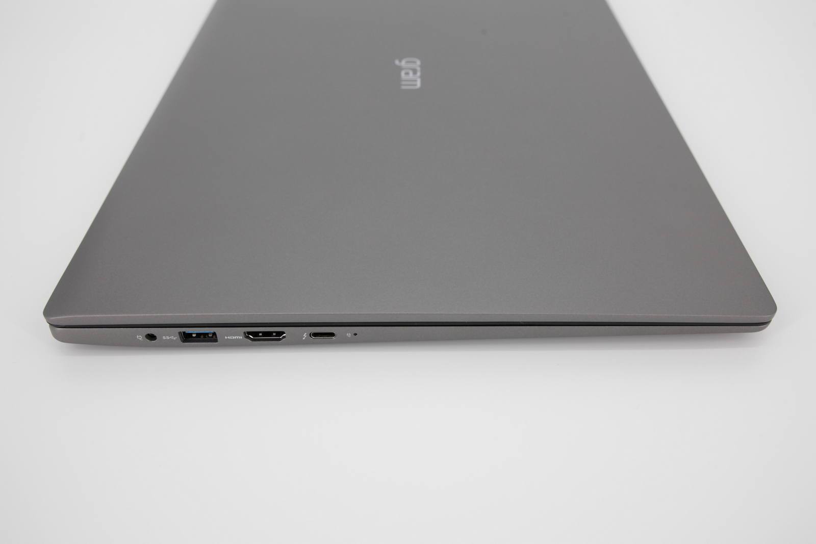 LG Gram 17" Lightweight QHD Laptop: i7 10th Gen, 16GB, 512GB Warranty 1.35Kg VAT - CruiseTech