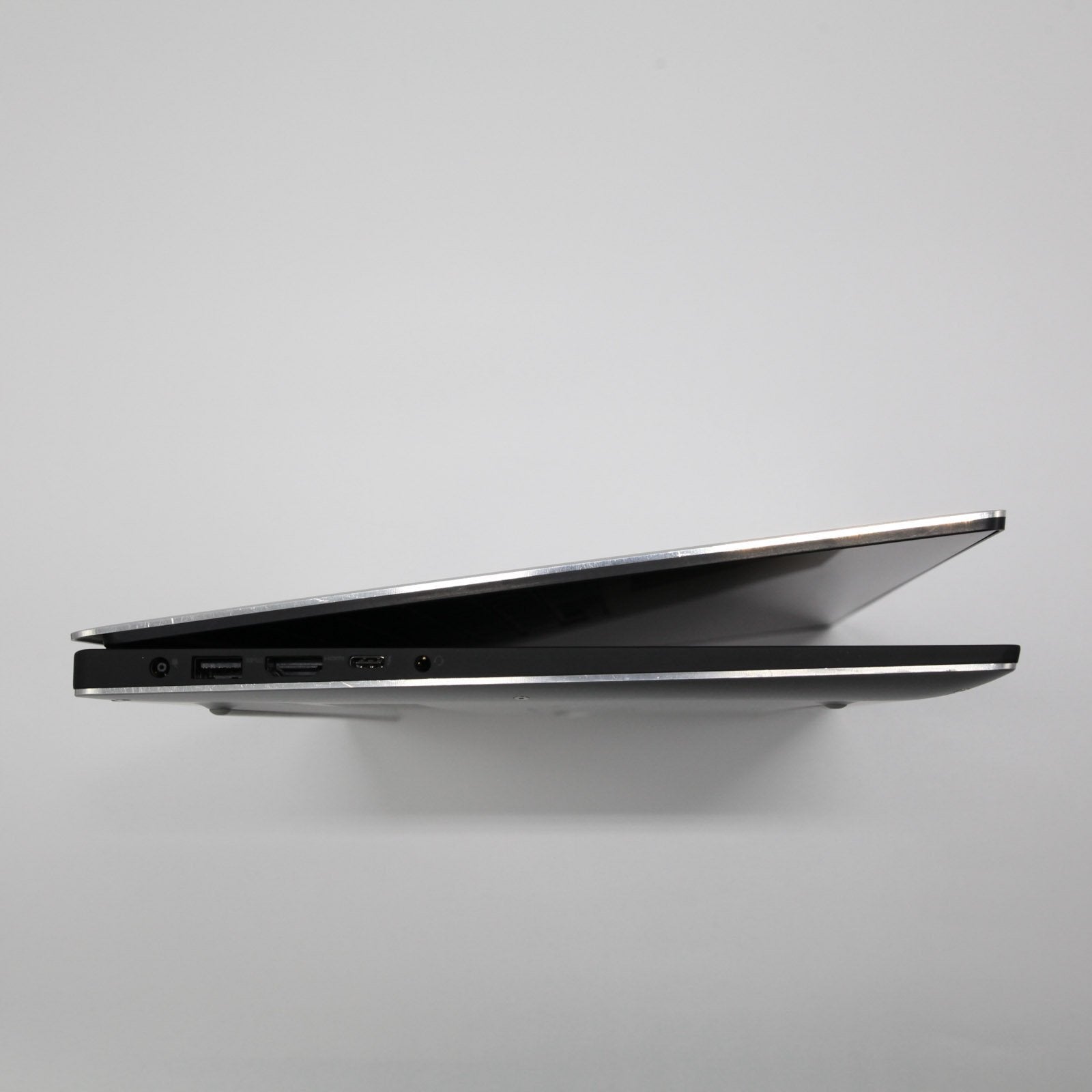 Dell XPS 15 9570 4K Touch Laptop: i7 8th Gen NVIDIA 32GB RAM 1TB SSD Warranty - CruiseTech
