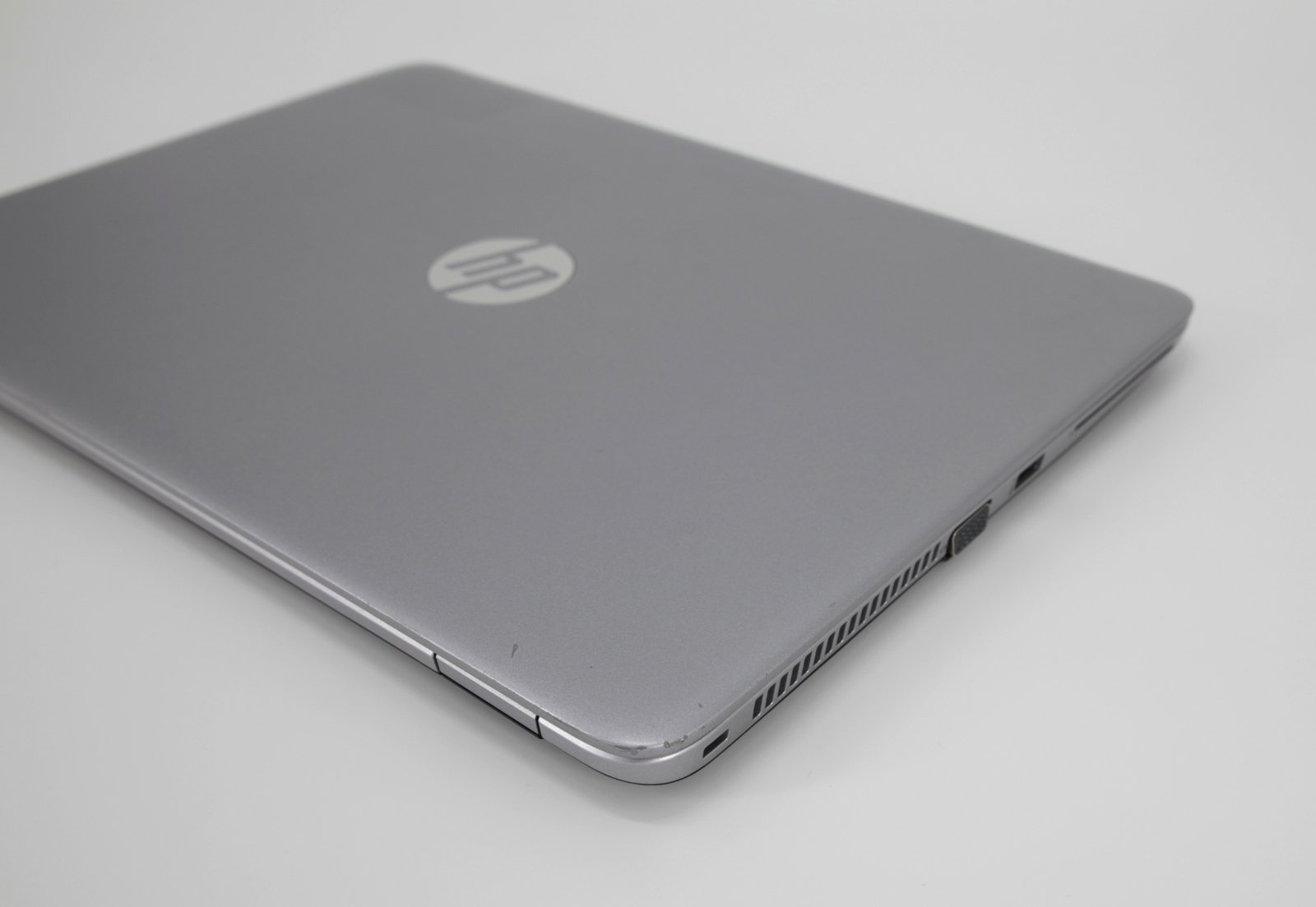 HP EliteBook 840 G4 14" FHD Laptop 7th Gen i5, 256GB 8GB Warranty VAT (Grade B) - CruiseTech