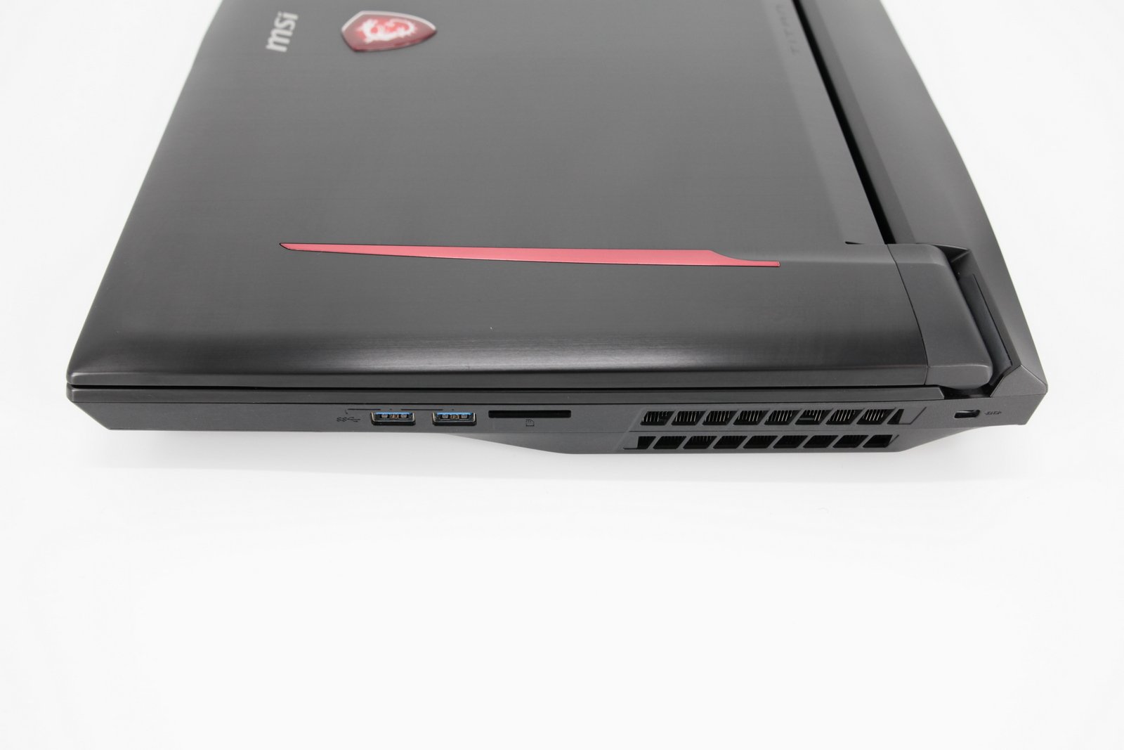 MSI GT73EVR Titan Pro 17.3" Gaming Laptop GTX 1080, Core i7, 16GB RAM, 256GB+1TB - CruiseTech