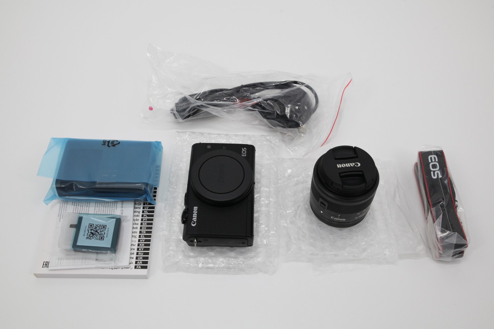 Canon EOS M200 24.1MP Interchangeable Lens Camera, 15-45mm included, Warranty - CruiseTech