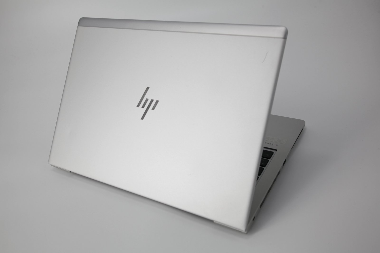 HP EliteBook 745 G5 Laptop: AMD Ryzen 7, 16GB RAM, 512GB SSD, Privacy, Warranty - CruiseTech