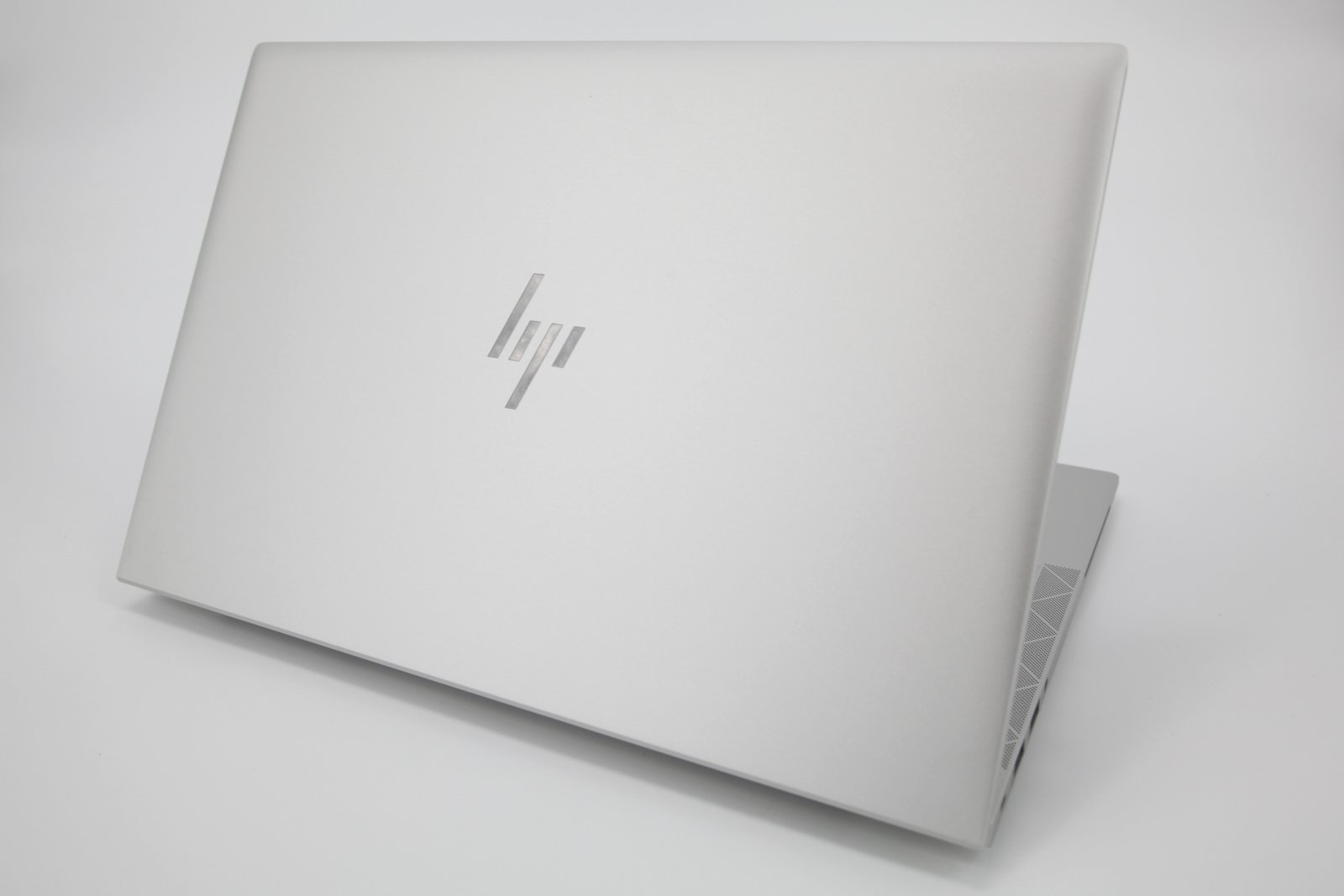 HP EliteBook 840 G7 14" Laptop: Core i5 10th Gen, 256GB SSD, 8GB RAM Warranty - CruiseTech