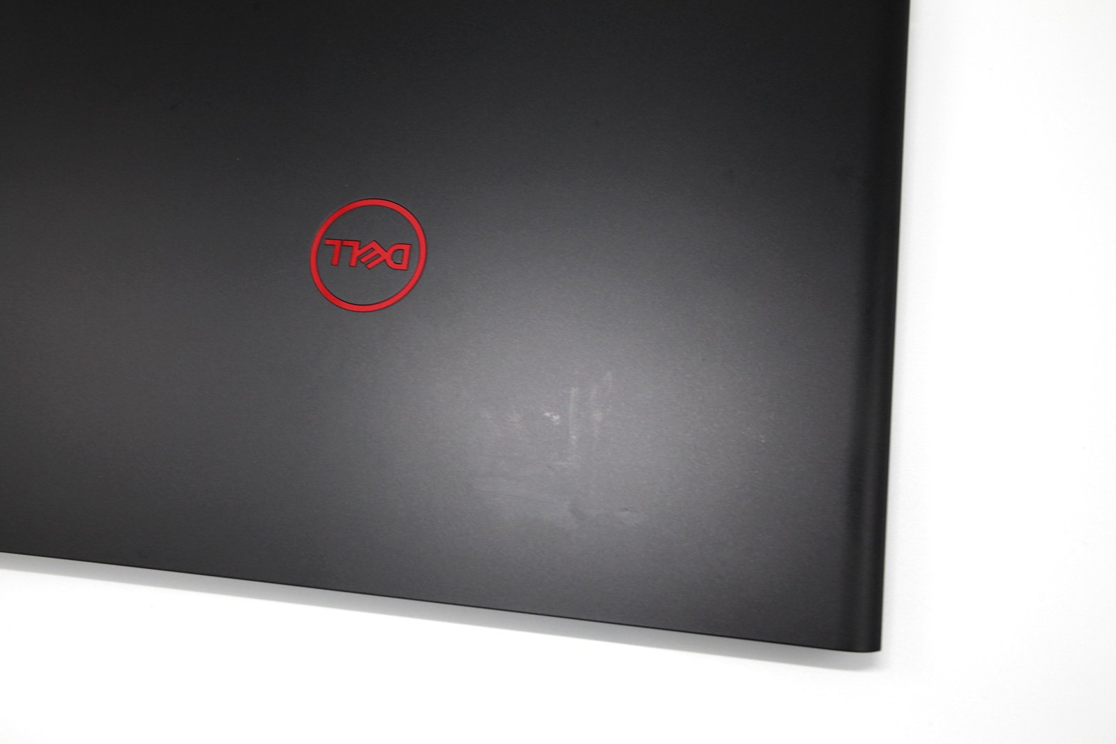 Dell 15 7577 IPS Gaming Laptop: i7-7700HQ, GTX 1060 Max-Q, 256GB & HDD, 16GB RAM - CruiseTech