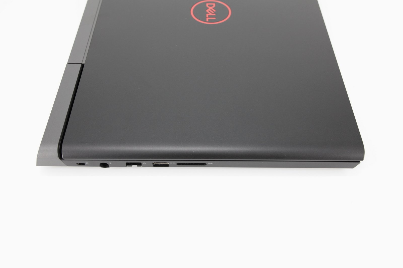 Dell 15 7577 IPS Gaming Laptop: i7-7700HQ, GTX 1060 Max-Q, 256GB & HDD, 16GB RAM - CruiseTech