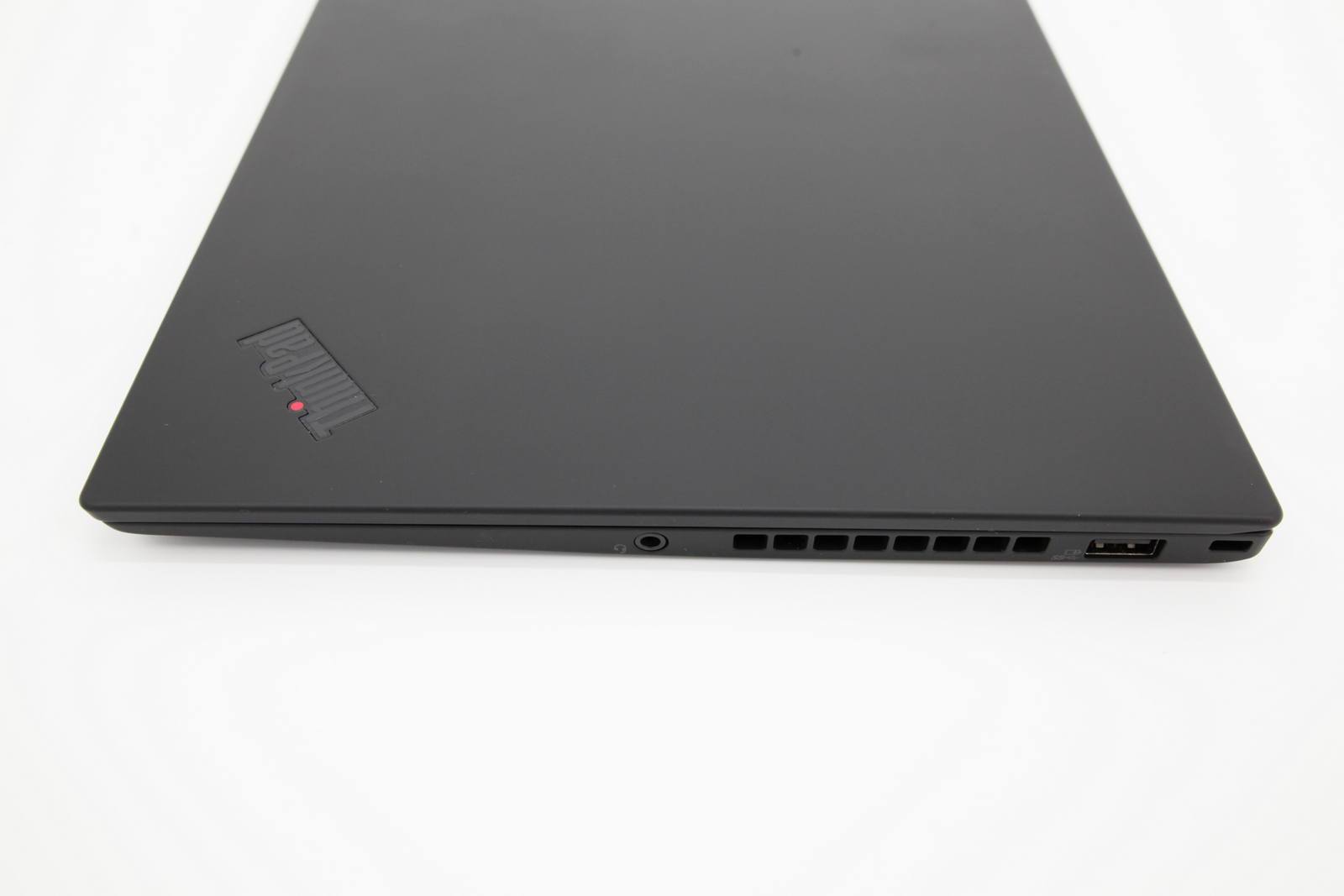 Lenovo Thinkpad X1 Carbon 14" WQHD HDR: 8th Gen i7, 16GB RAM, 512GB LTE Warranty - CruiseTech