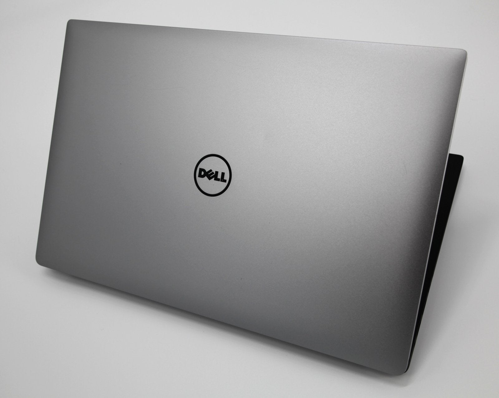 Dell Precision 5520 15.6" CAD Laptop: Core i7-7700HQ 16GB RAM 256GB+1TB, Quadro - CruiseTech