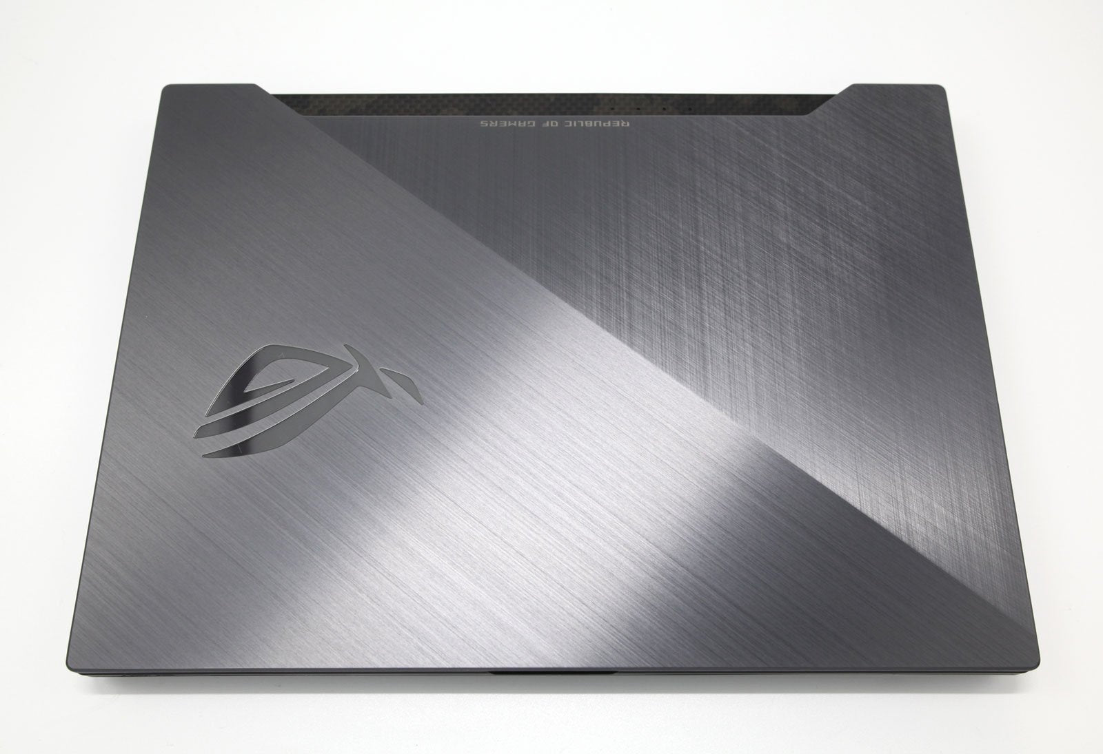 ASUS ROG SCAR II 15.6" 144Hz Laptop: Core i7-8750H, GTX 1070, 512GB SSD, 16GB - CruiseTech
