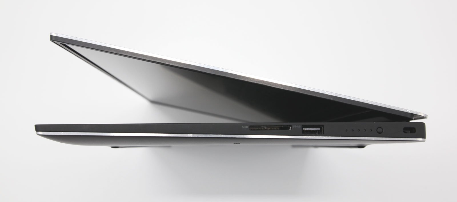 Dell XPS 15 9560 15.6" FHD Laptop: 256GB, Core i7-7700HQ 16GB RAM, GTX 1050 VAT - CruiseTech