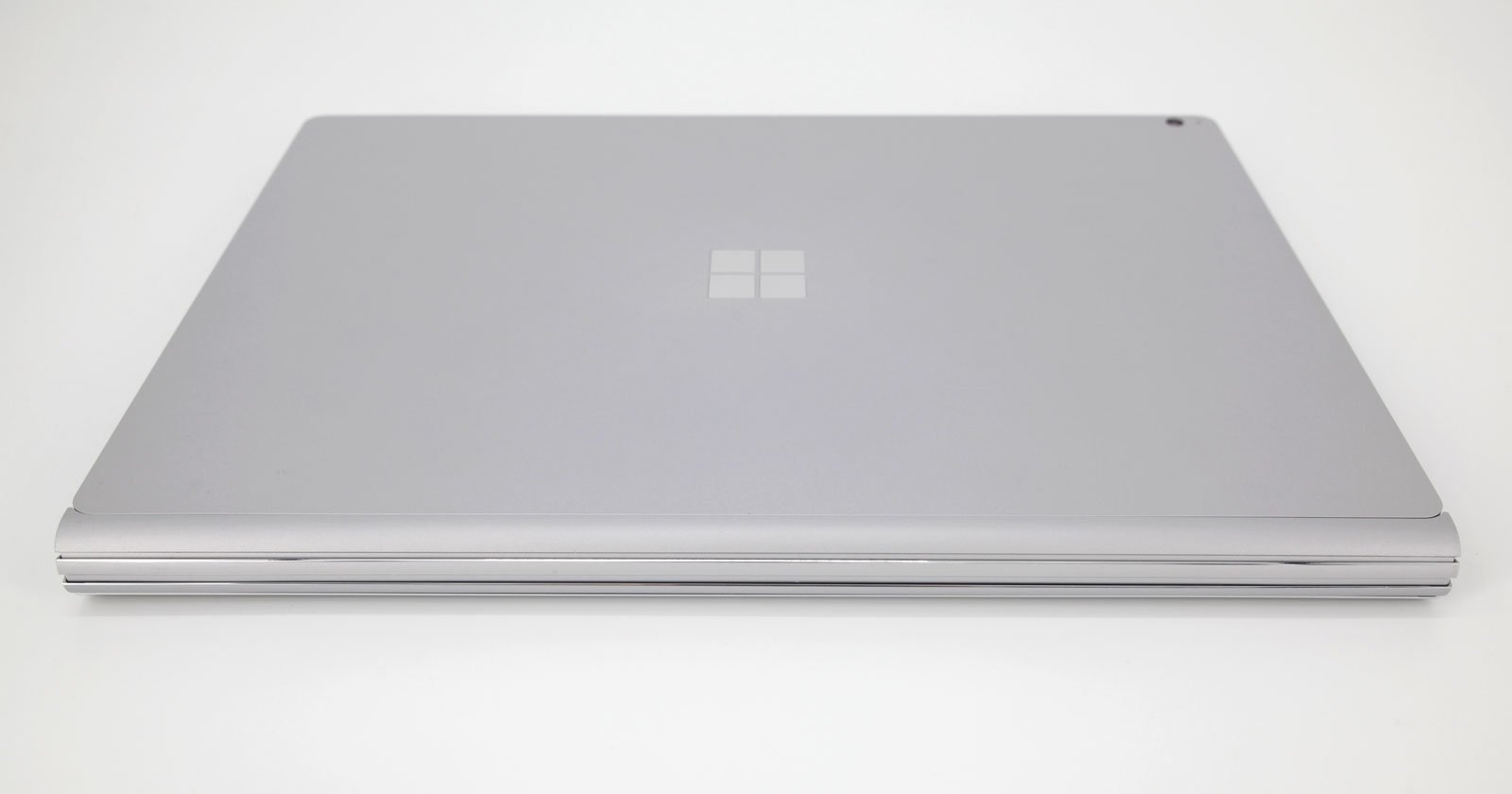Microsoft Surface Book 2 15: Core i7-8650U, 16GB RAM, 512GB, GTX1060, QWERTZ Key - CruiseTech