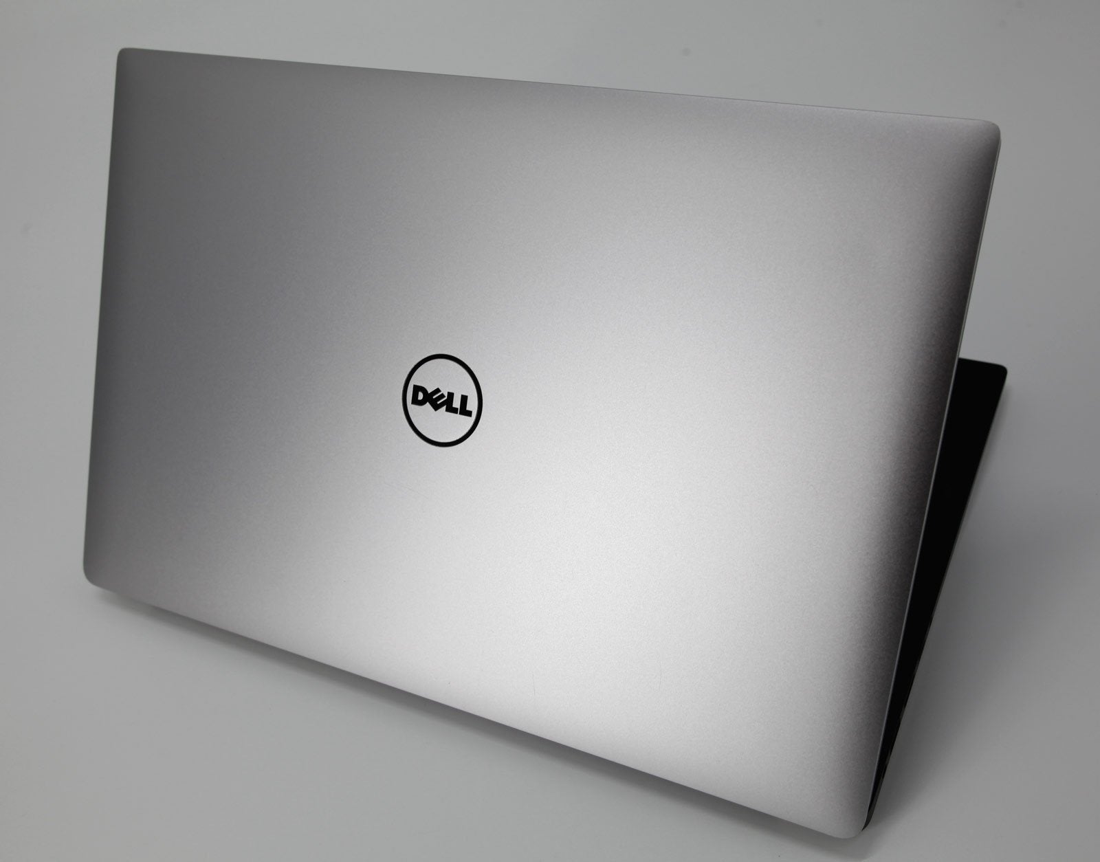 Dell Precision 5510 Laptop: Core i7-6820HQ, 16GB RAM, 512GB SSD, Warranty VAT - CruiseTech