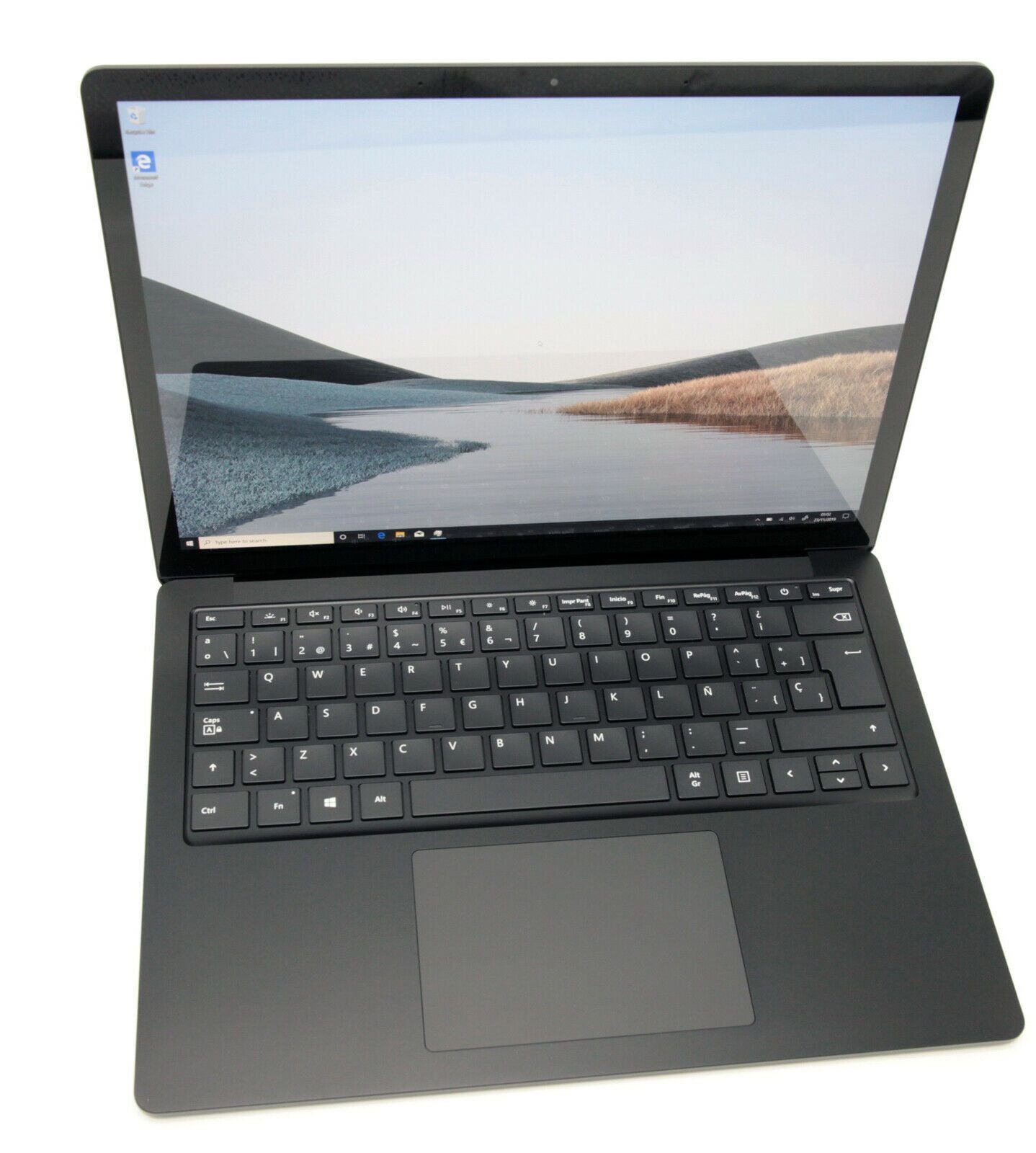 Microsoft Surface Laptop 3 13.5" (2019) 256GB SSD, 8GB RAM, 10th Gen i5 Black - CruiseTech